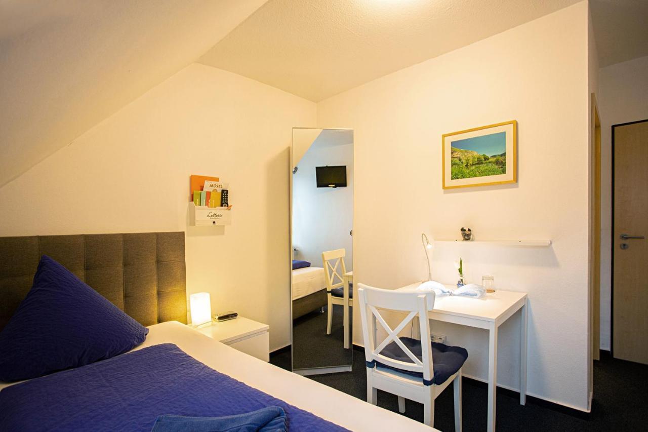 Hotel Emmerich Winningen Exterior photo